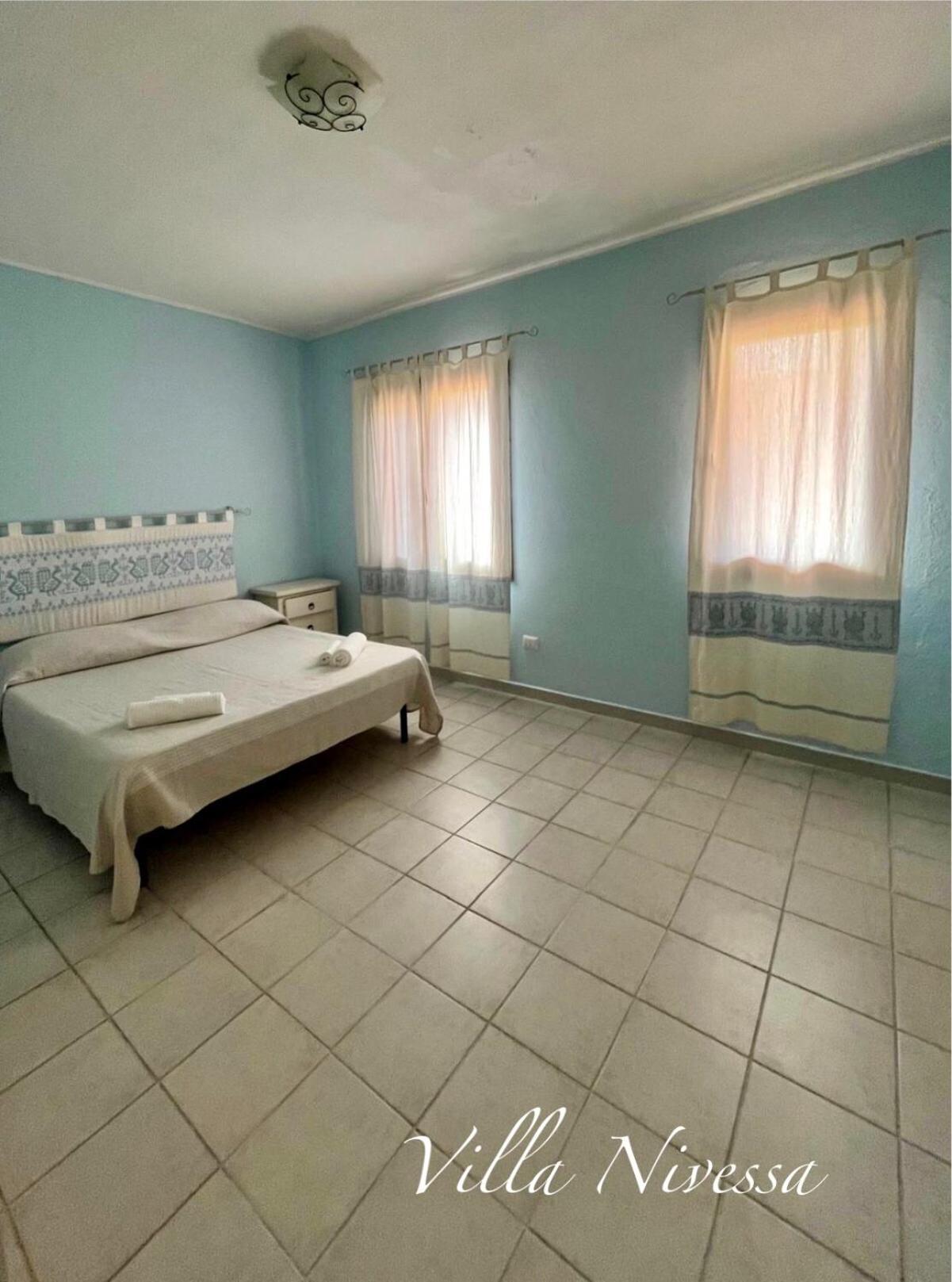 Villa Nivessa San Teodoro  Ngoại thất bức ảnh